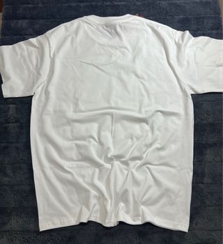 Camiseta BAPE Beige y Blanca