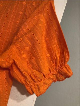 Blusa naranja manga corta talla L