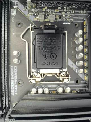 Placa base MSI MPG Z590 Gaming Plus