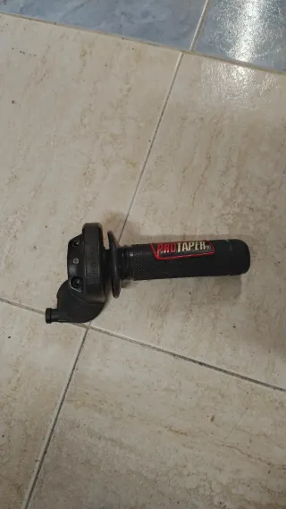 Puño Acelerador Rápido ProTaper Domino