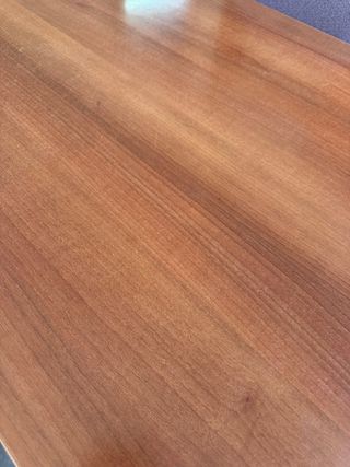 Tavolo da ufficio regolabile in altezza