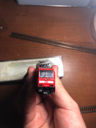 Tren Maqueta Escala N Rojo DB