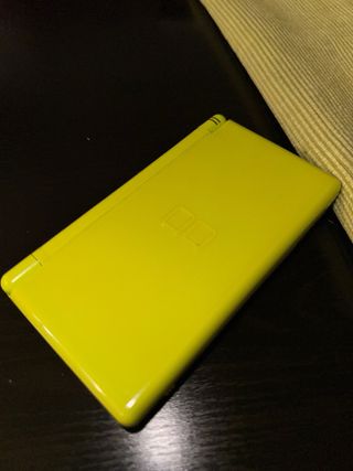 Nintendo DS Lite verde/amarillo
