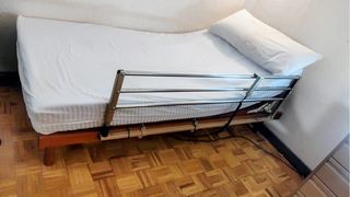 Cama articulada madera y metal
