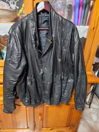 Lote de abrigos de piel