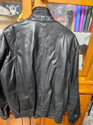 Lote de abrigos de piel