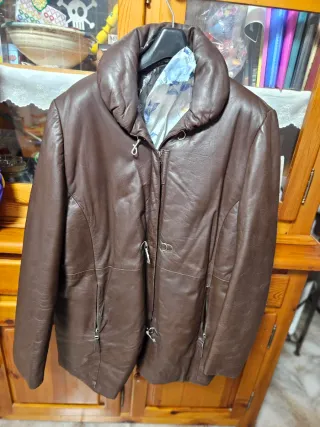 Lote de abrigos de piel