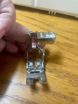 Prensatelas Bernina #1D Costura Retroceso