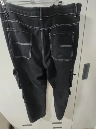 Pantalones cargo negros Manfinity