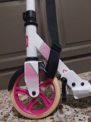 Monopatín Oxelo niña rosa y blanco