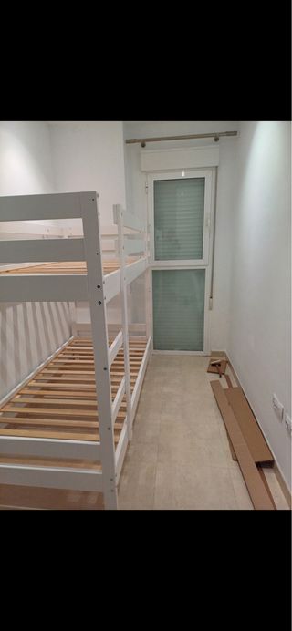 Litera infantil blanca