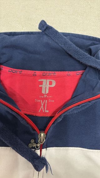 Chaqueta deportiva con cremallera