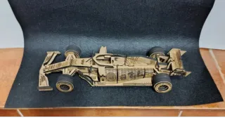 Maqueta Coche F1 Madera. Ferrari S1000