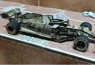 Maqueta Coche F1 Madera. Ferrari S1000