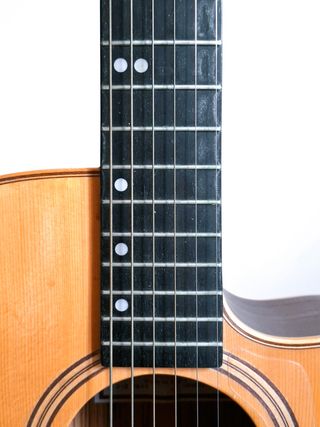 Alhambra J-2 CW A X Guitarra Acústica con estuche