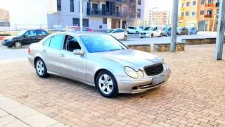 Mercedes-Benz Clase E 2005
