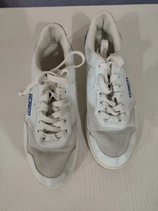 Lote de 6 zapatillas deportivas tallas 39 y 40