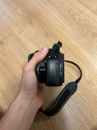 Cámara Nikon D40 Negra