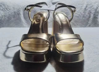 Sandalias Doradas 38 Stradivarius