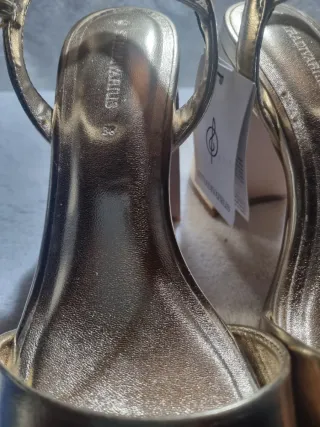 Sandalias Doradas 38 Stradivarius