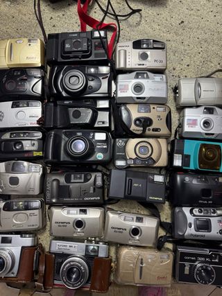 Lotto 40 Fotocamere Analogiche Varie Marche