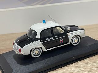 Renault Dauphine Policía 1/43
