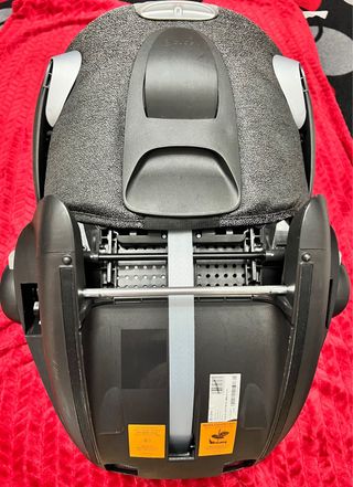 Cybex Cloud Z2 i-Size + Base Isofix