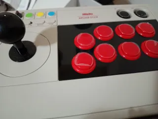 2 Arcade Sticks de 8BitDo + 2 adaptadores 8BitDo