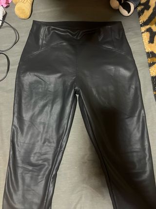 Mallas efecto piel negras