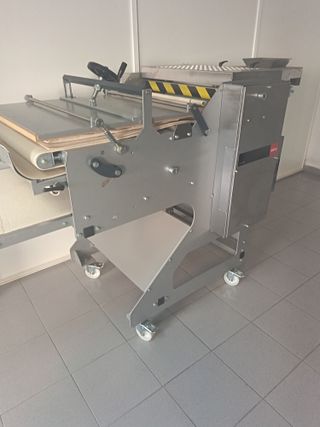 Formadora de pan Salva KM0