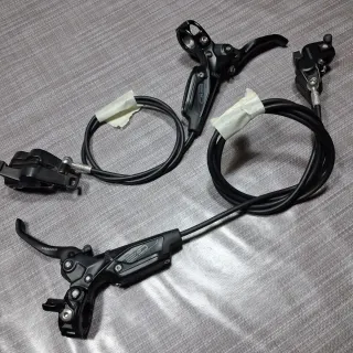 Sram G2 RSC 4 pistones