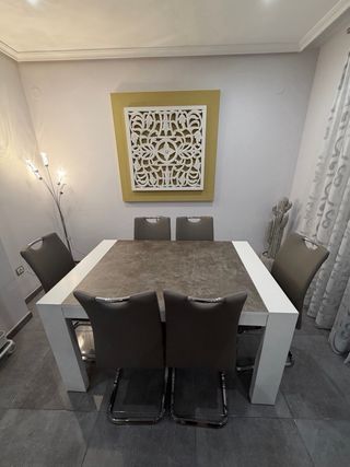 Mesa de comedor extensible + 6 sillas