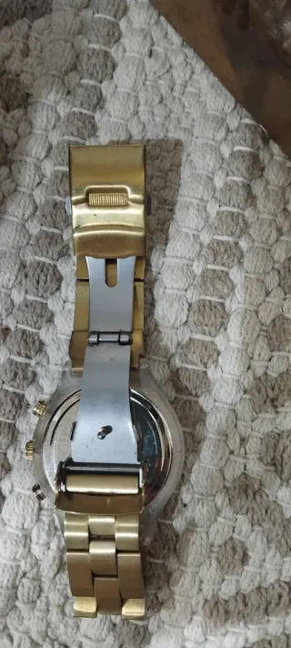 Reloj Cussi Dorado con Bisel Brillante