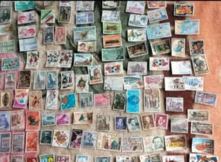 Más de 300 sellos de España usados