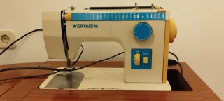 Máquina de coser Wertheim
