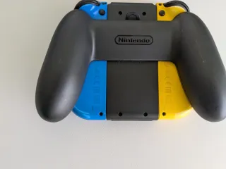 Mando Nintendo Switch Amarillo y Azul