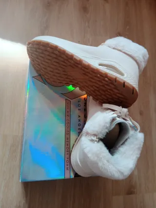 Botines Skechers Mujer Beige..solo use 2 veces