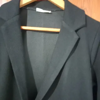 Conjunto vestido y abrigo negro