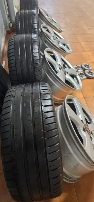Neumáticos y Llantas
