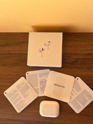 Apple AirPods Pro 2