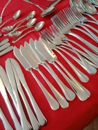 Cubertería italiana para 6 servicios