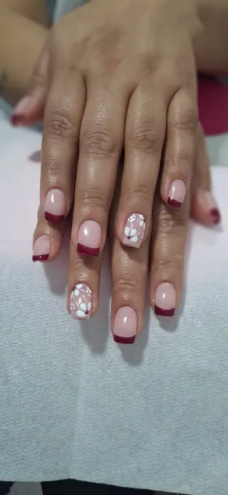 Manicurista a domicilio