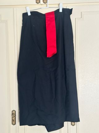 Falda y Chaquetilla Rociera Negra