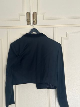 Falda y Chaquetilla Rociera Negra