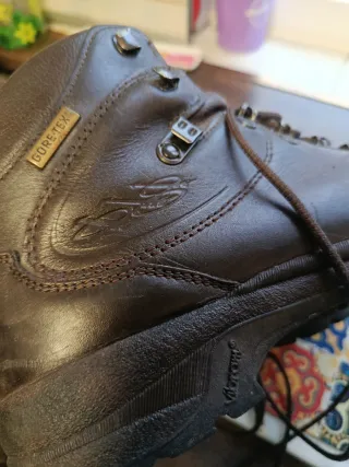 Botas de senderismo Beretta Marrón