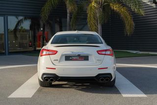 MASERATI GHIBLI  V6 430 CV