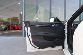 MASERATI GHIBLI  V6 430 CV