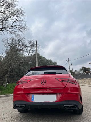 Mercedes CLA 200 Shooting Brake AMG 163cv Auto