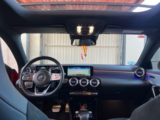 Mercedes CLA 200 Shooting Brake AMG 163cv Auto