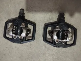 Pedales Shimano PD-ME700 automáticos